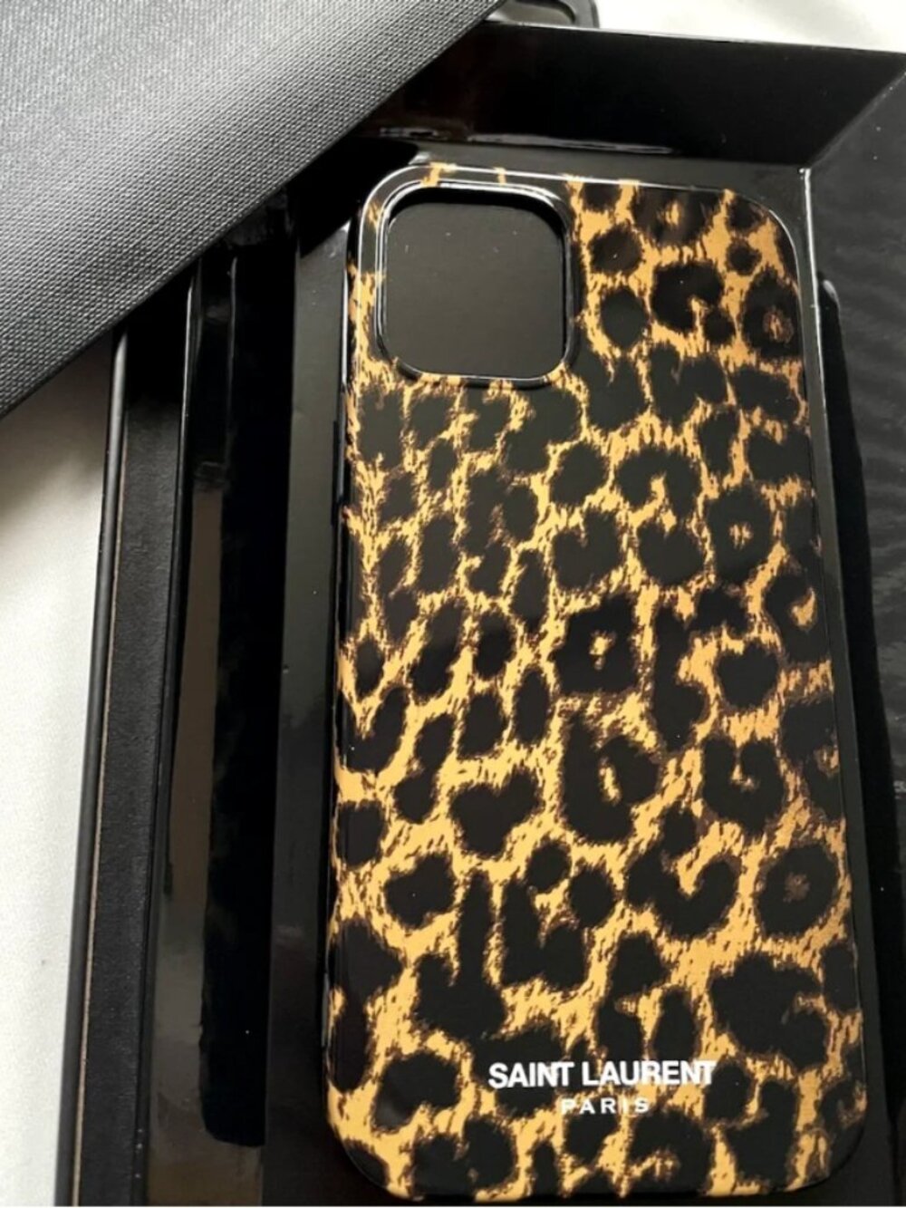 SAINT LAURENT Leopard Print iPhone 11 Pro Max Case - NIB!
